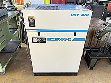 給油式スクリュー圧縮機： 空気圧縮機・関連機器： 空圧機器