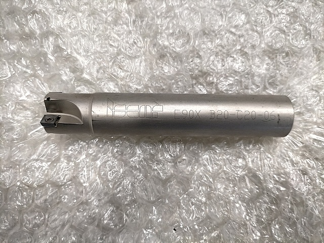 ﾁｯﾌﾟ交換式エンドミル在庫 工具 - 切削工具 | 中古機械,工作機械と中古