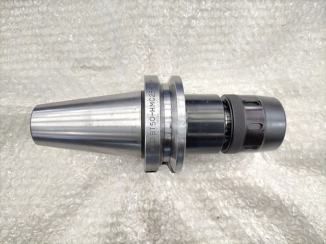 C185146 ミーリングチャック BIG BT50-HMC25-135