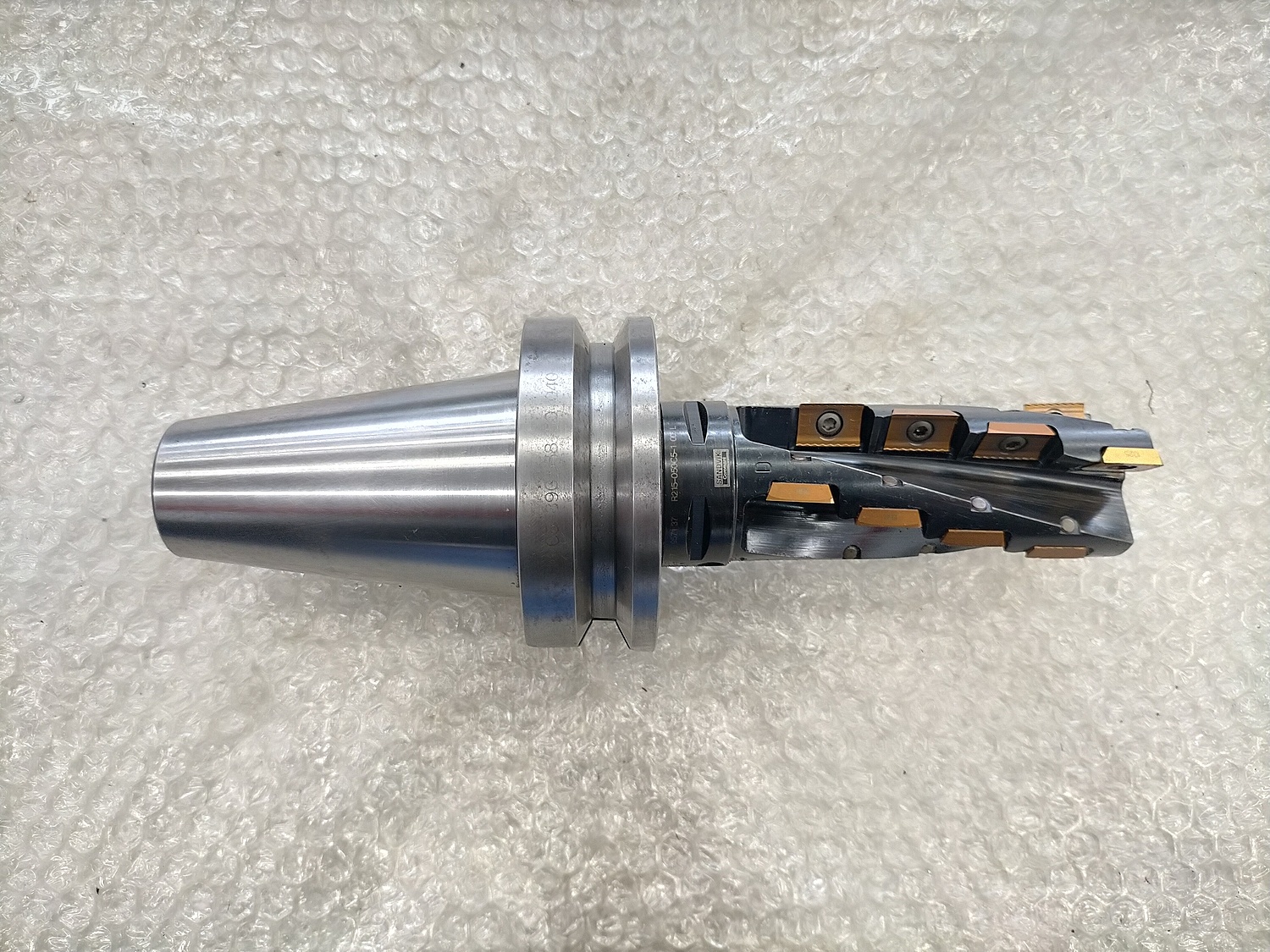 C129507 R215-050C5-100L サンドビック ロングエッジカッター | 株式 