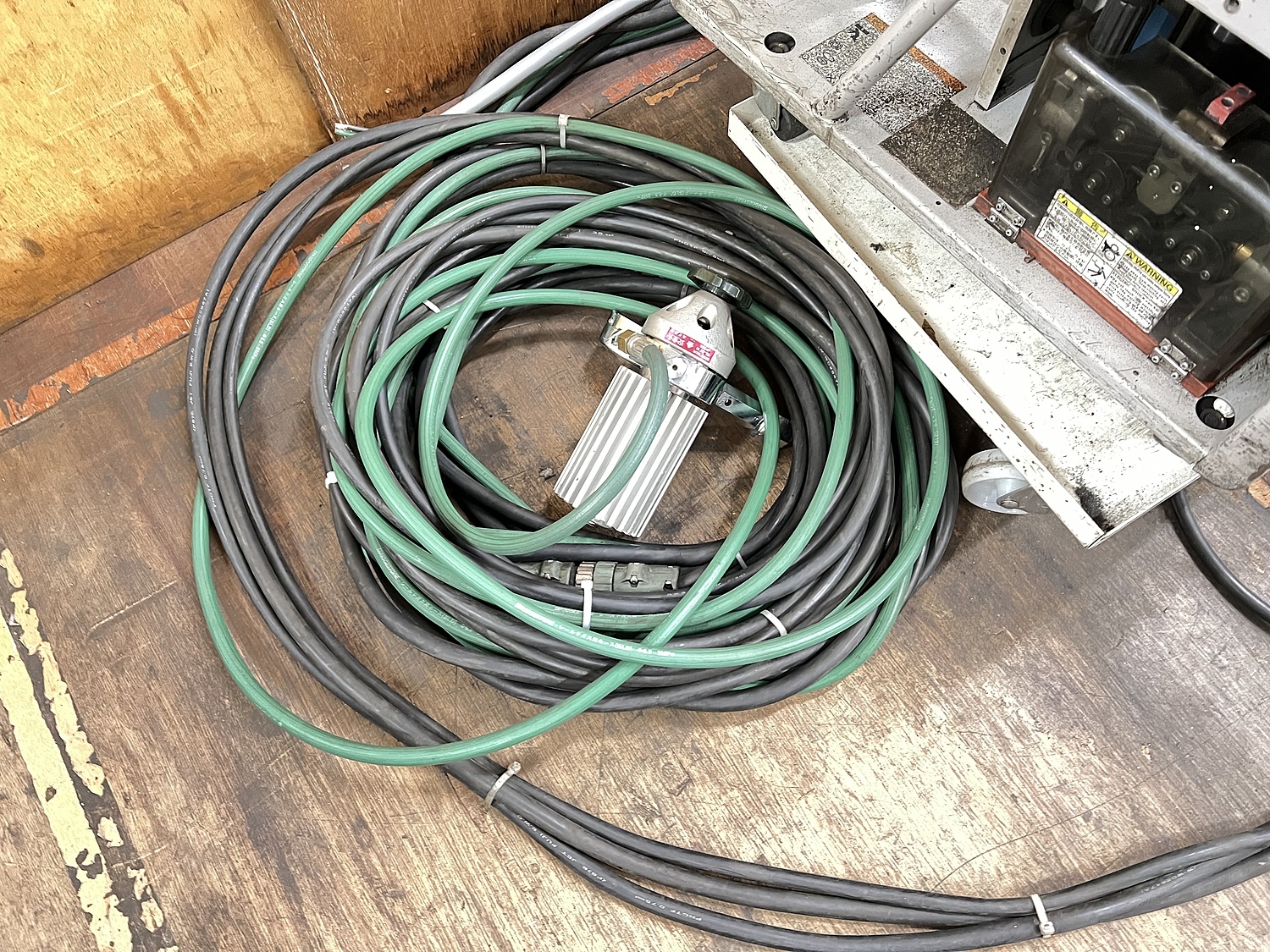 C150184 半自動溶接機 ダイヘン DM-350(S-2) | 株式会社 小林機械