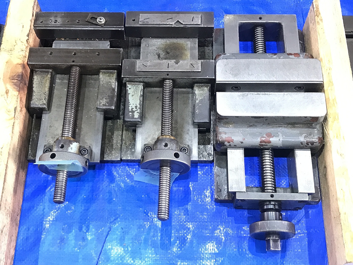 Z056104 マシンバイス3個 -- | 株式会社 小林機械 