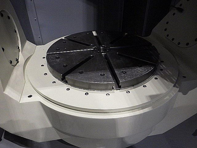 H016947 五軸加工機 牧野フライス製作所 D500_2