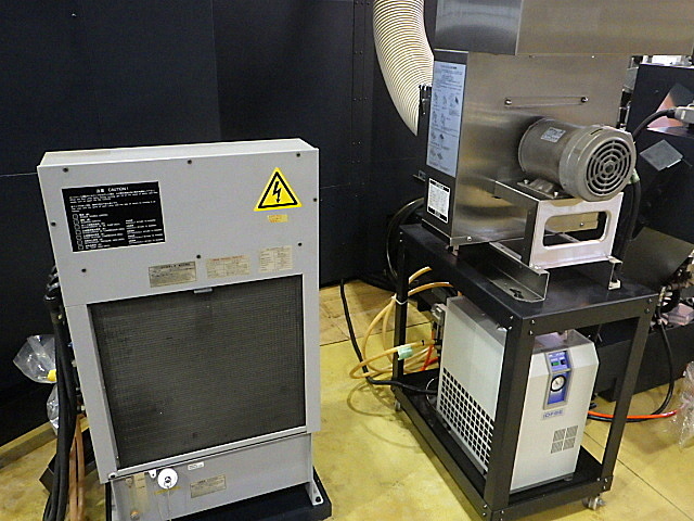 H016947 五軸加工機 牧野フライス製作所 D500_11