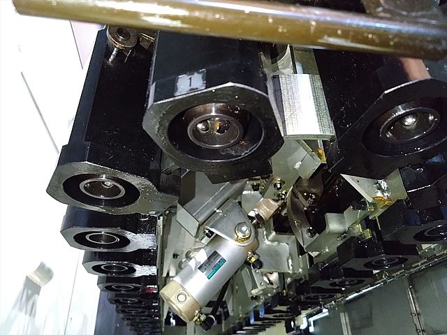 P008102 立型マシニングセンター オークマ MB-56VA_14