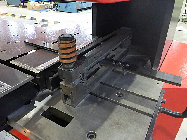 H015940 セットプレス アマダ SP-30Ⅱ | 株式会社 小林機械