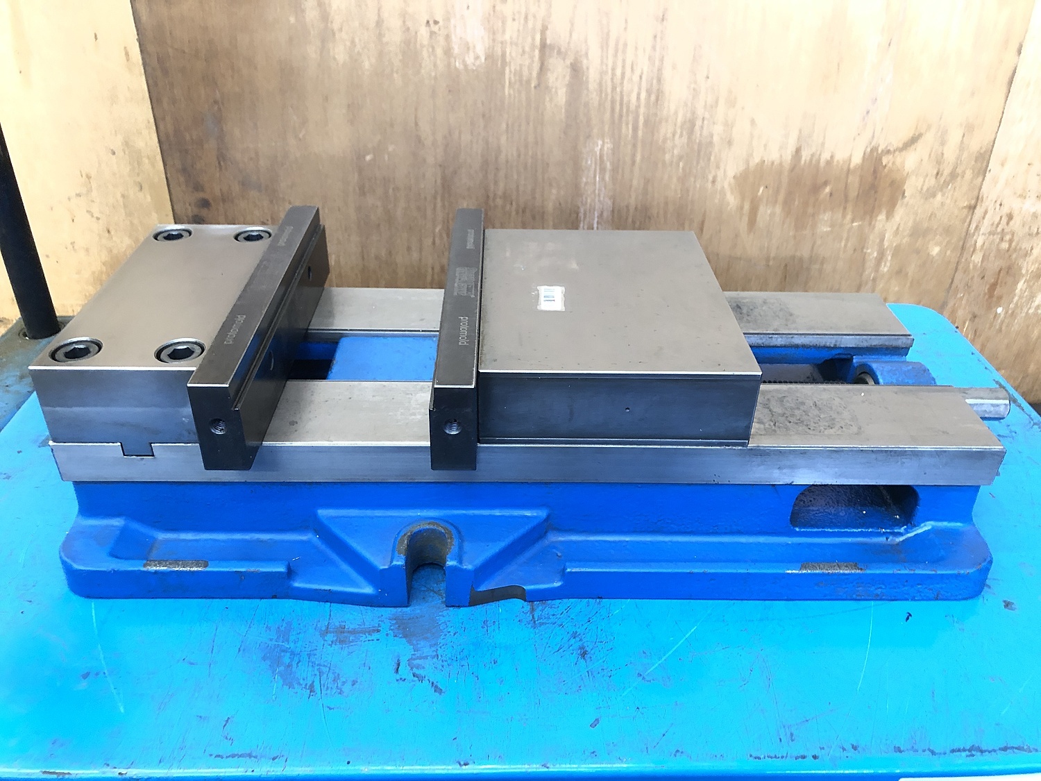 C149102 精密マシンバイス KURT | 株式会社 小林機械