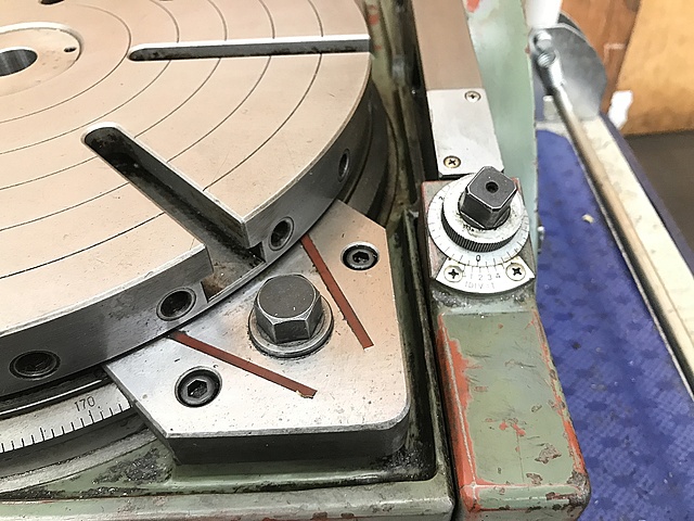 C150526 万能割出傾斜円テーブル 日研 NST-300_3