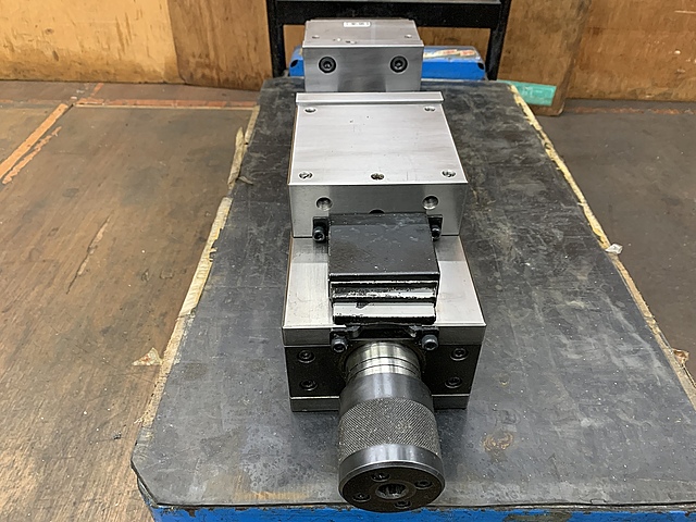 C153253 ロックタイト油圧バイス ナベヤ FA VISE125_4