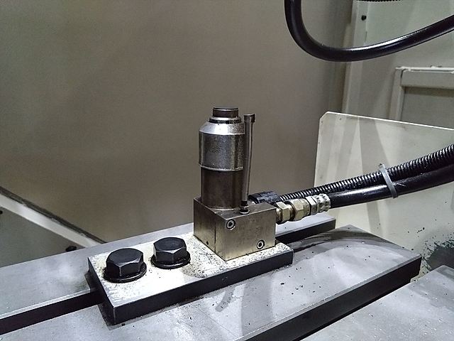 P008151 立型マシニングセンター 大隈豊和 MILLAC-561V_5