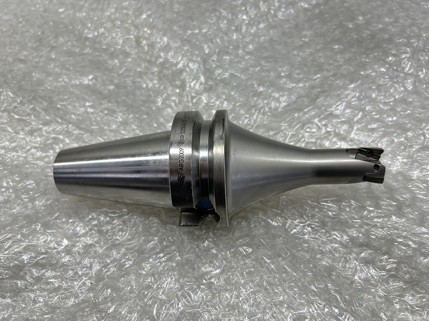 BIG フルカットミル　BT40 C110467 フルカットミル BIG BBT40-FCM20093-105 | 株式会社 小林機械