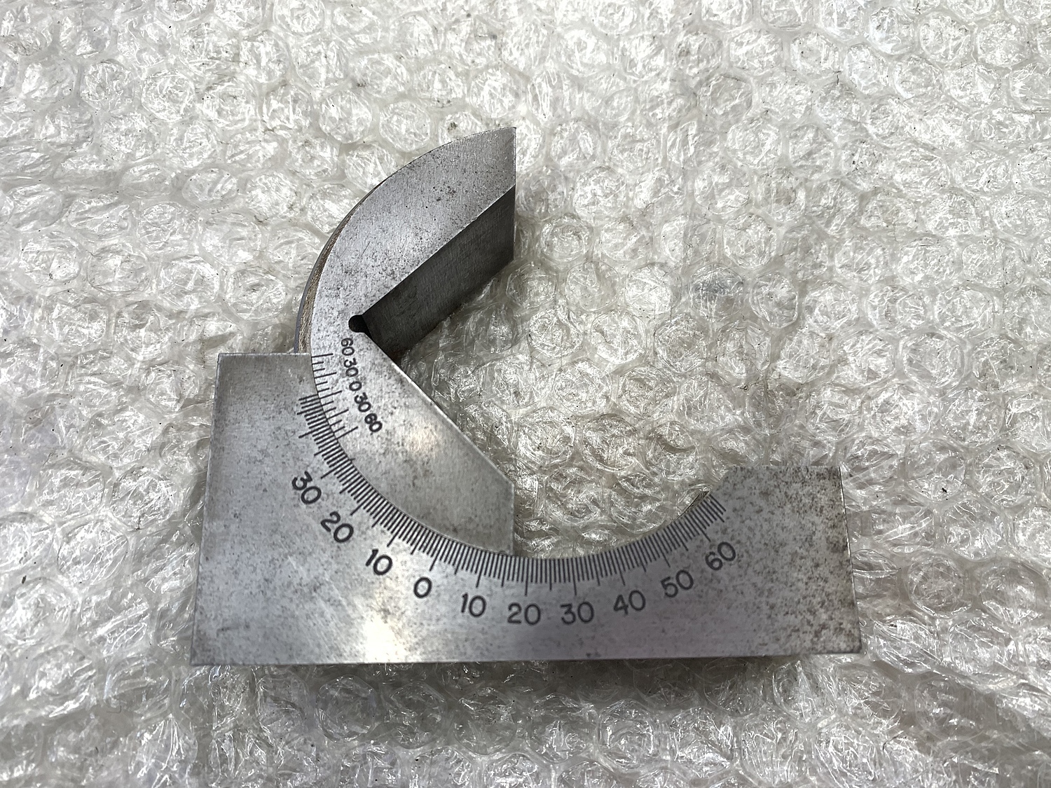 C154291 スイベルVブロック -- | 株式会社 小林機械