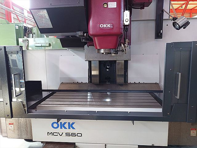 P008103 立型マシニングセンター OKK MCV-560_1