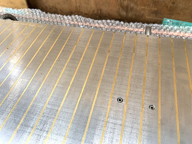 C154597 電磁チャック --_3
