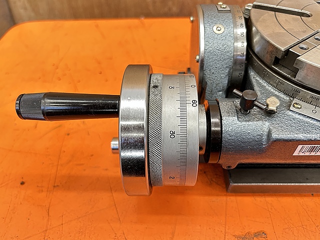 C155610 傾斜円テーブル NEWS TCT-150_5