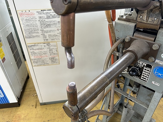 C156324 足踏みスポット溶接機 ダイデン SU-20_1