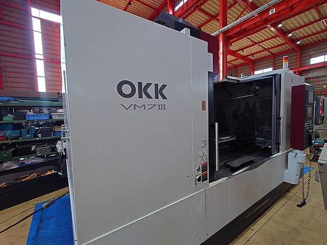 P008296 立型マシニングセンター OKK VM7Ⅲ