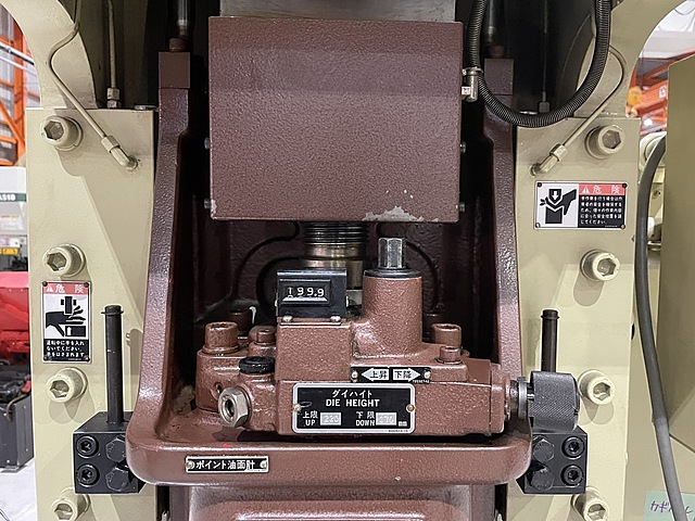 H018170 Ｃ型プレス アマダ TP-25_2