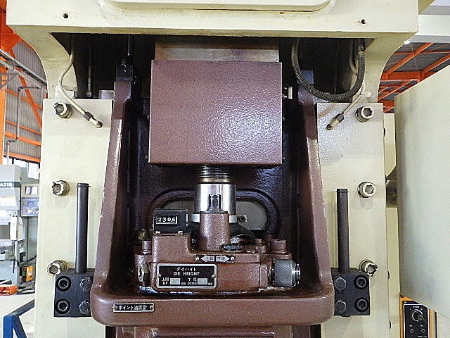 H018169 Ｃ型プレス アマダ TP-35C-X2_2