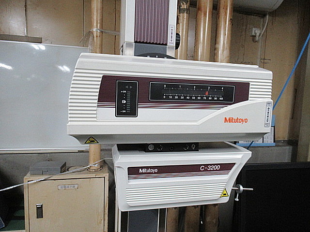 G005298 輪郭形状測定機 ミツトヨ CV-3200S4_3