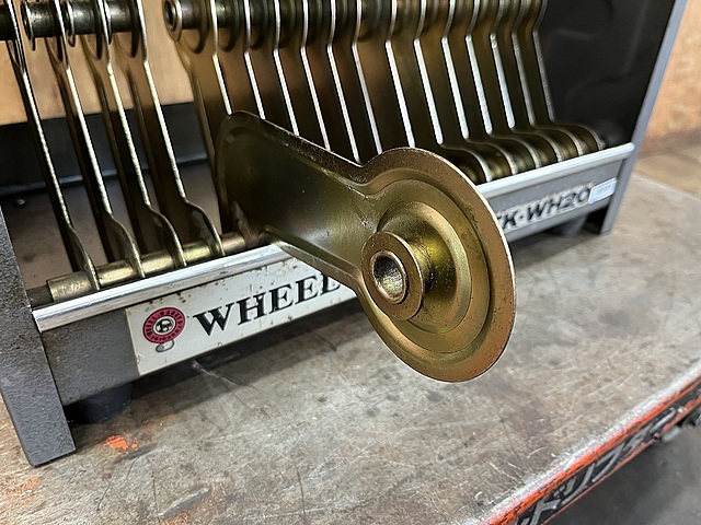 C162416 砥石ラック WHEEL HANGER TK-WH20_2