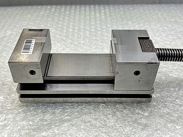 C162875 精密バイス JAM 70_2
