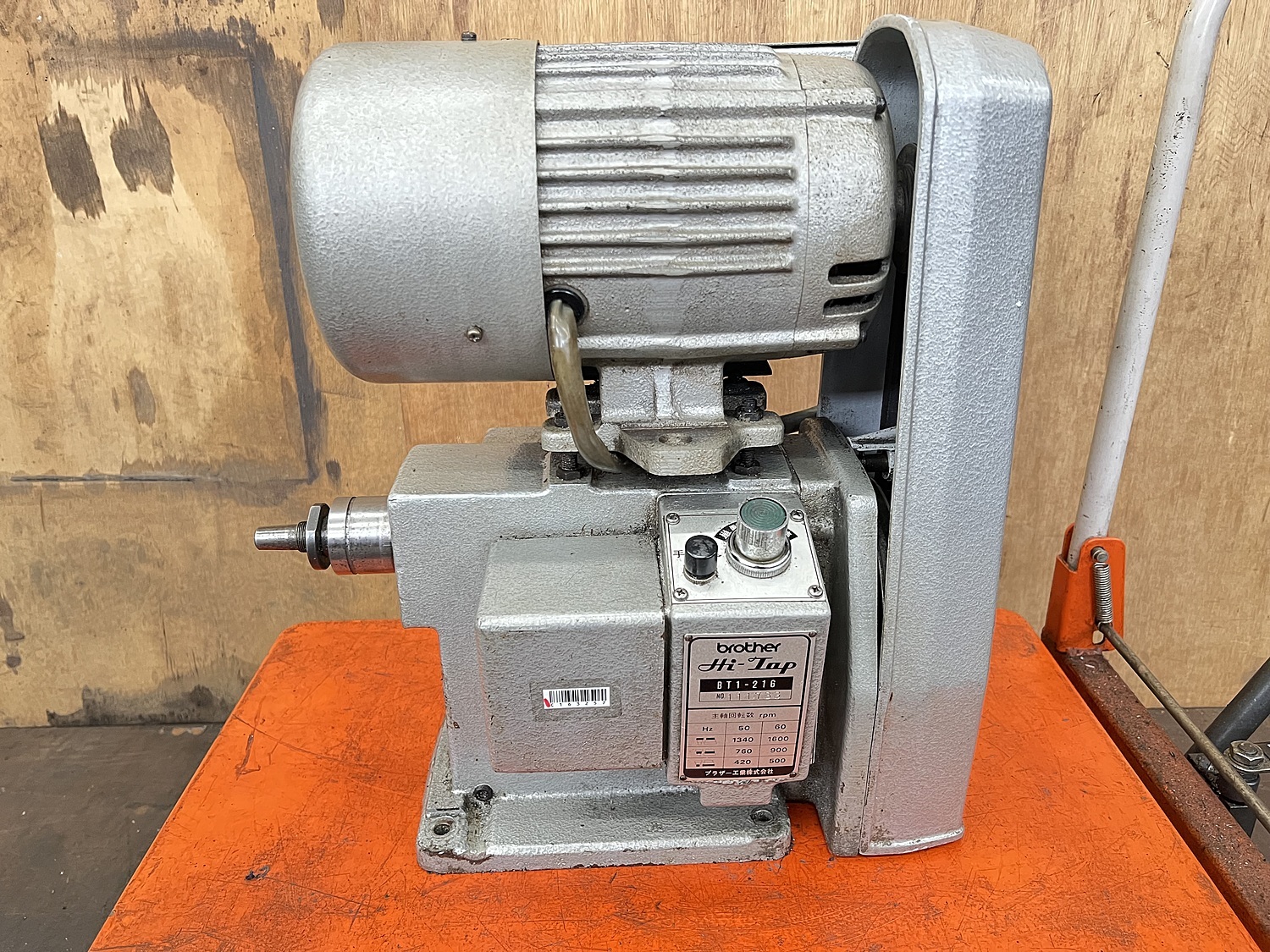 C163257 横型タッピング盤 ブラザー BT1-216 | 株式会社 小林機械