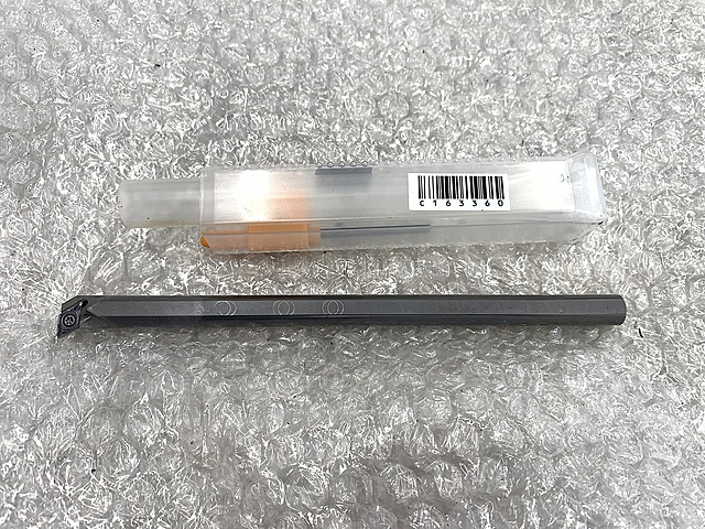 C163360 ボーリングバイトホルダー 曽根田工業 E10-SDUCR07-14V-175