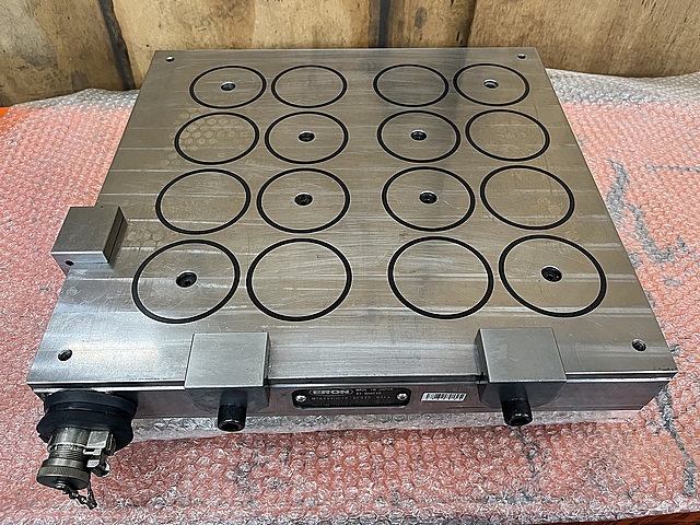 C163922 電磁チャック ナベヤ MTB404HD70_1