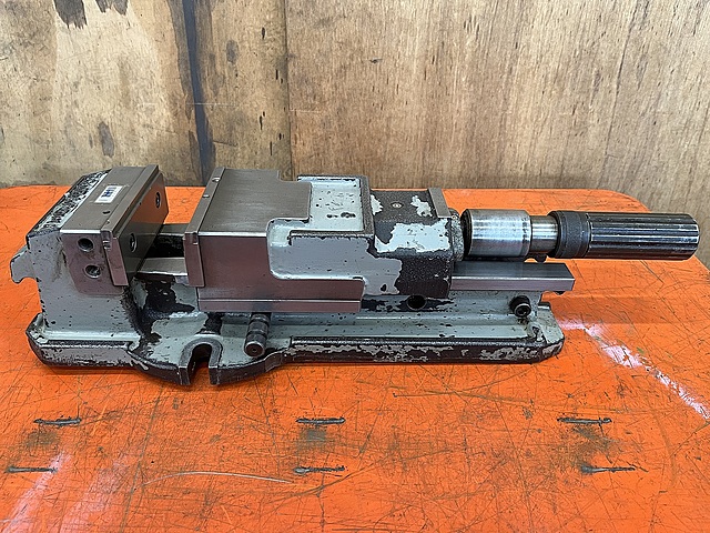 C164820 油圧バイス 津田駒 VH-125_0