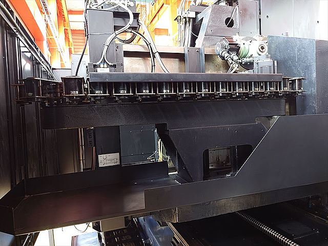 P008524 立型マシニングセンター ヤマザキマザック VTC-200C_13
