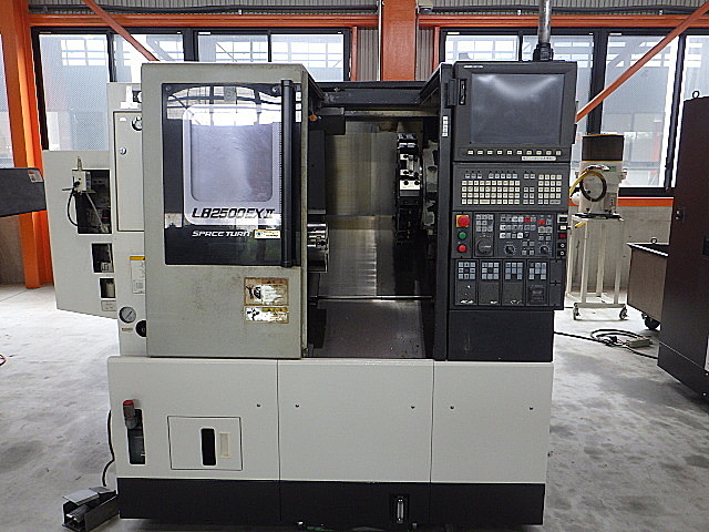 H018500 ＮＣ旋盤 オークマ LB2500EXⅡ_0