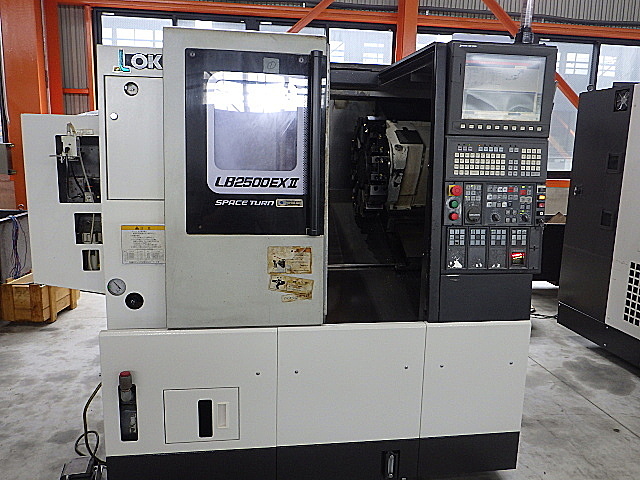 H018501 ＮＣ旋盤 オークマ LB2500EXⅡ_0