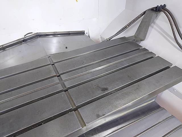 P008519 立型マシニングセンター オークマ MB-56VA_4