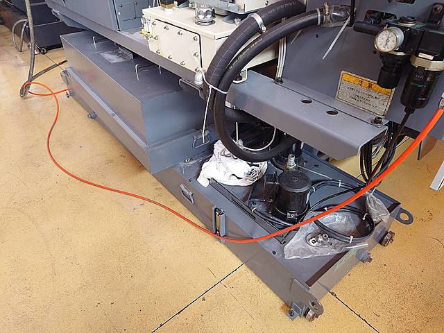 P008519 立型マシニングセンター オークマ MB-56VA_17