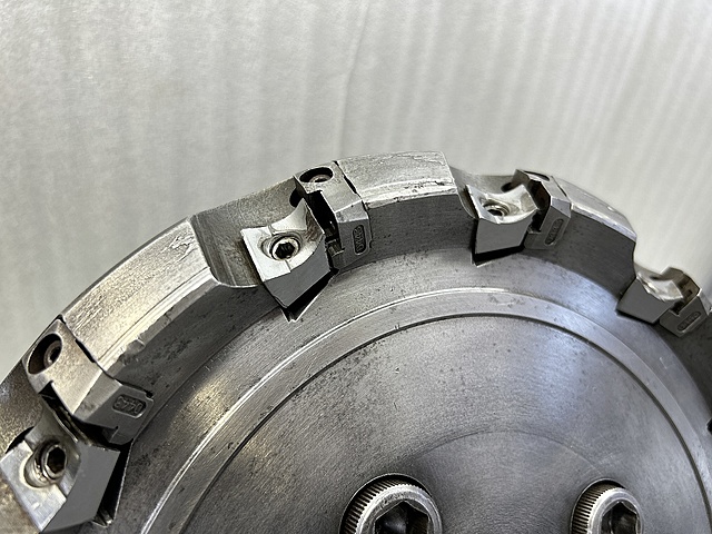 C134085 フェイスミル タンガロイ TGD4410R_4