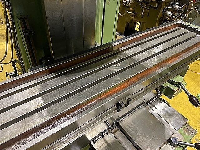 H017366 ひざ型フライス 大隈豊和 STM-2V_3