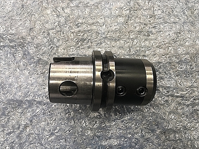 C179631 サイドロックホルダー KENNAMETAL KM63XMZ-EM20-60Y_0
