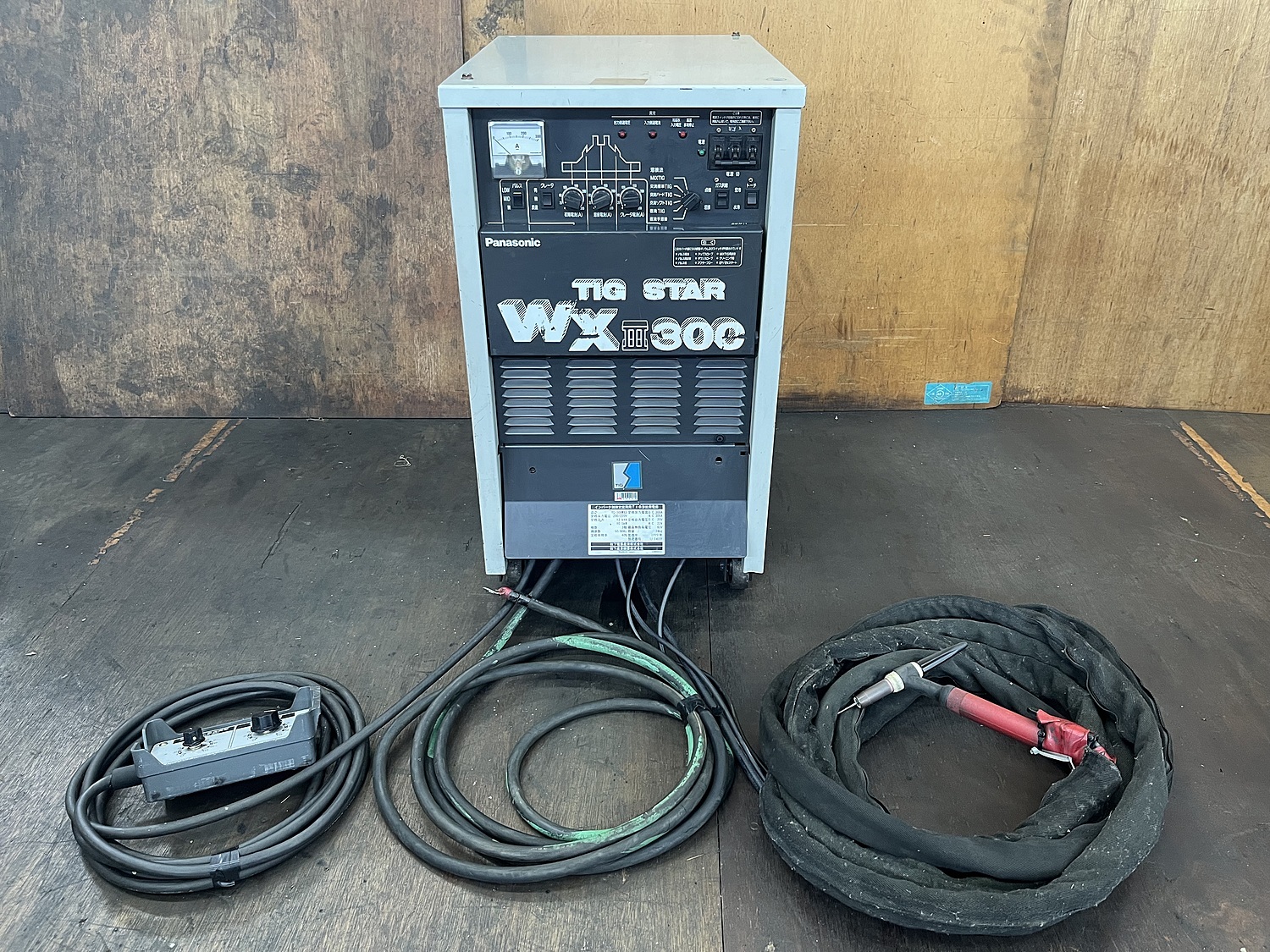 パナソニック　TIG溶接機　WX200　YC-200TWX-2　動作確認済み Panasonic⁄パナソニック TIG STAR WX200 YC-200TWX インバータ TIG溶接