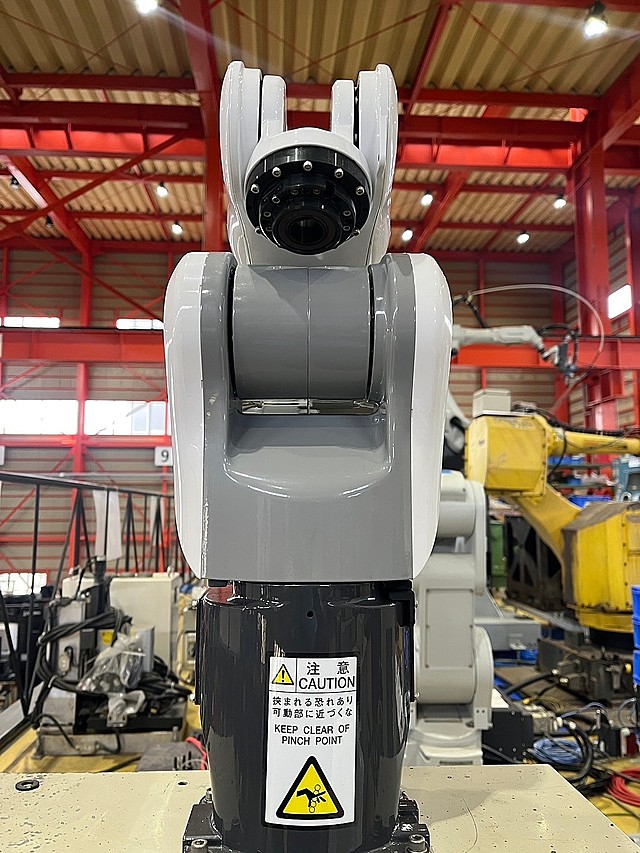 P008399 ロボット 不二越 MZ04_3