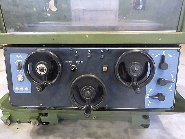 H018862 ＮＣ立フライス 牧野フライス製作所 KEVA-55_7