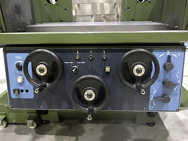 H018861 ＮＣ立フライス 牧野フライス製作所 KE-55_5