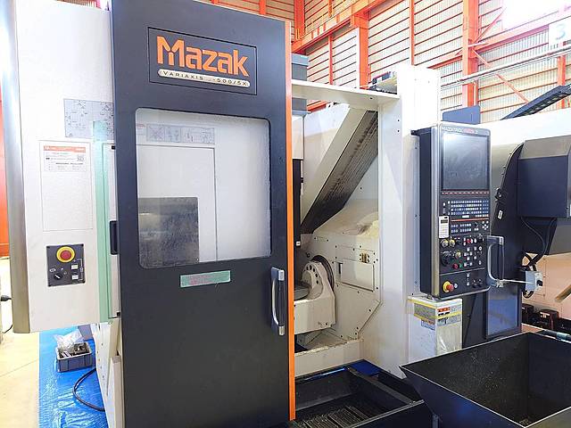 P008781 五軸加工機 ヤマザキマザック VARIAXIS J-500