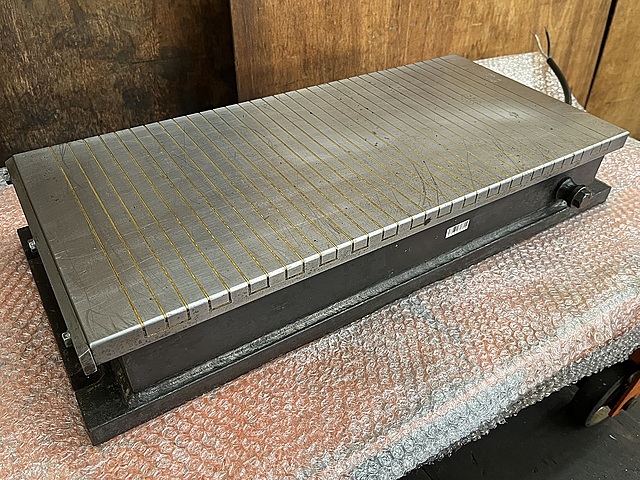 C171171 電磁チャック --_2