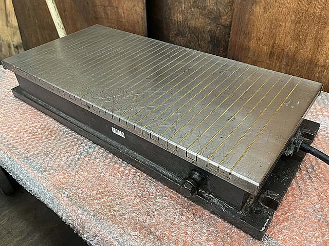 C171171 電磁チャック --_3