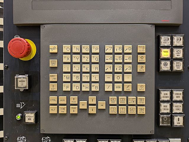 P008773 立型マシニングセンター 牧野フライス製作所 V33i_10
