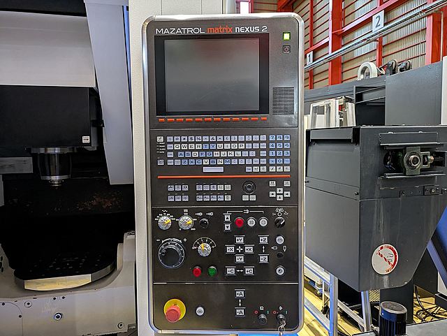 P008763 五軸加工機 ヤマザキマザック VARIAXIS J-500_4