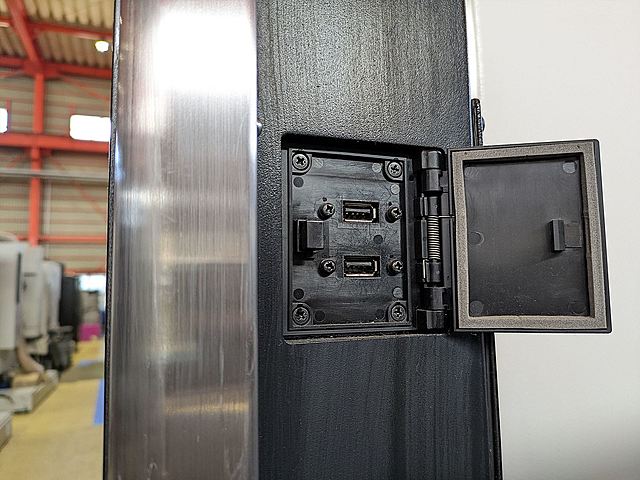 P008781 五軸加工機 ヤマザキマザック VARIAXIS J-500/5X_11