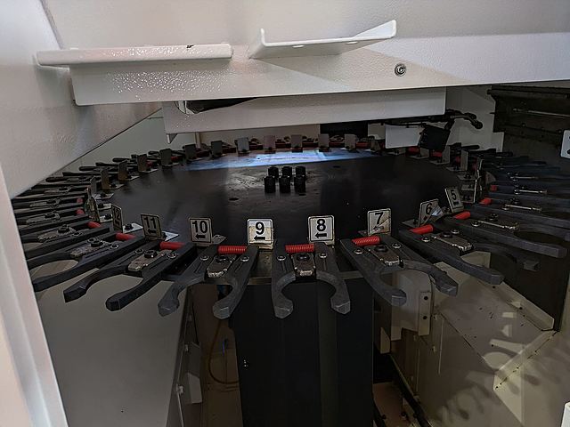 P008781 五軸加工機 ヤマザキマザック VARIAXIS J-500/5X_13