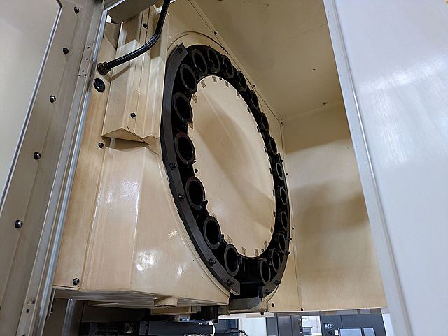 P008711 立型マシニングセンター 大隈豊和 MILLAC-561V_16